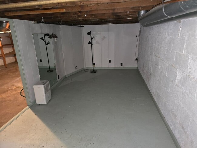 Building Photo - Close To City Park