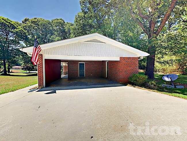 Foto del edificio - 4076 Parkway Cir NW