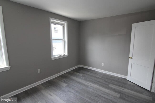 Foto del edificio - 411 Grove St