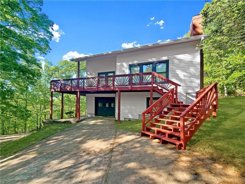 Primary Photo - 390 Garnet Ridge Rd