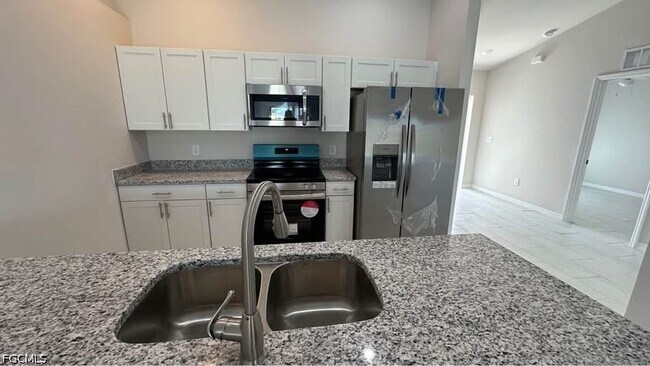 Foto del edificio - 606 SE 8th St