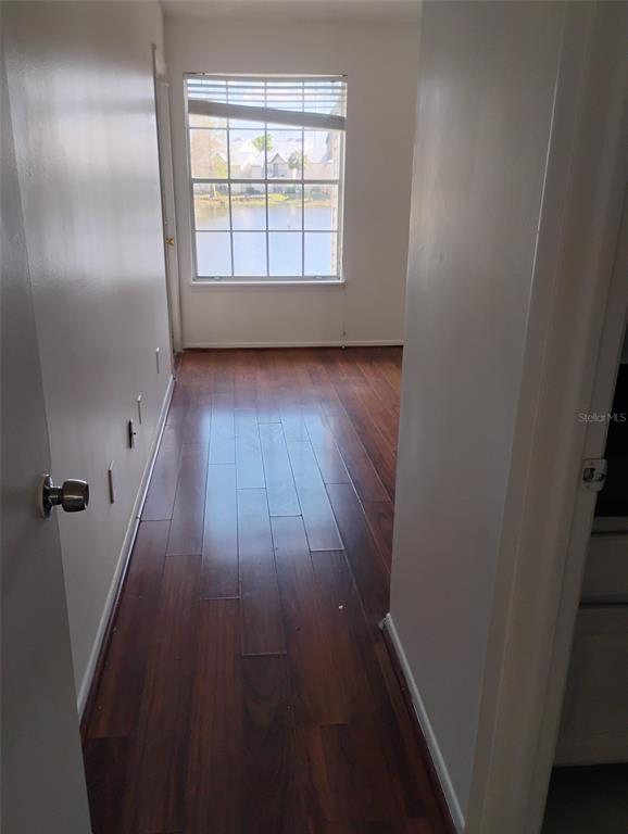 Foto del edificio - 1924 Lake Atriums Cir