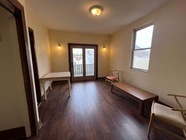 Photo - 131 Stamm Ave Apartment