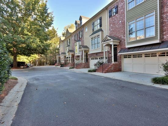 Building Photo - 12010 Stone Brook Cove