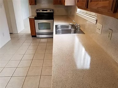 Foto del edificio - 605 Luther Dr