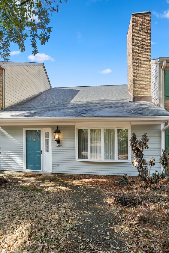4209 Roxbury Rd, Jackson, MS 39211 Townhome Rentals in Jackson MS