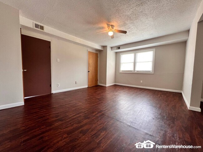 Building Photo - 1604 16th St