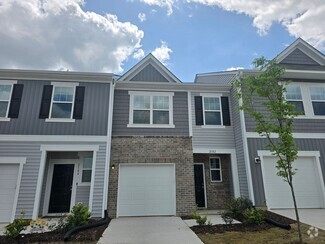 Building Photo - 2102 Trailside Dr
