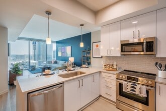 Building Photo - The Reed Charlotte