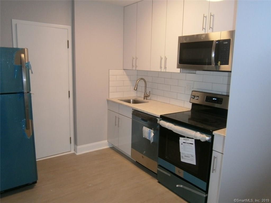 Primary Photo - 113 S Water St