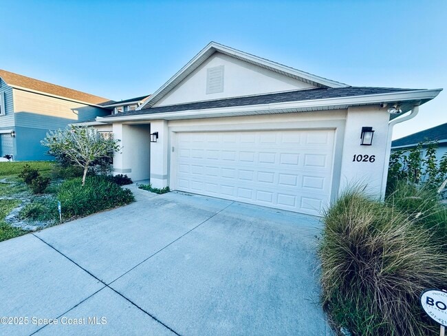 Foto del edificio - 1026 Dania Cir