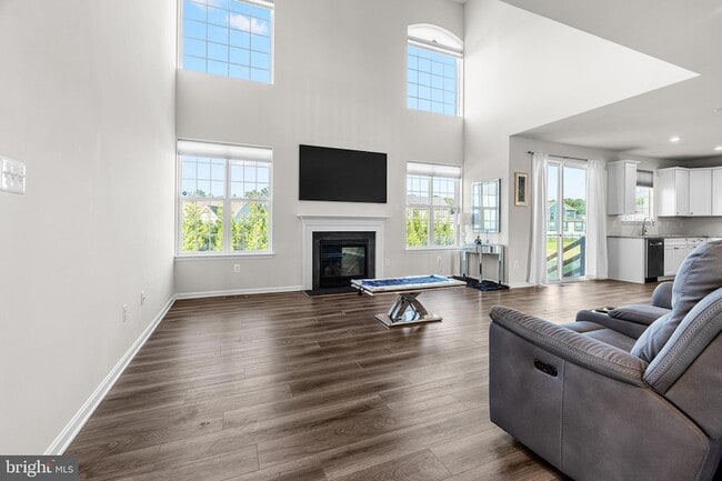 Building Photo - 1022 Fawn Haven Walk