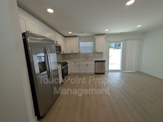 Foto del edificio - 1413 Arden Ave