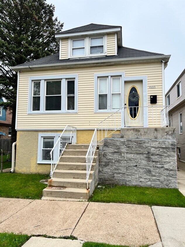 4113 N McVicker Ave Unit Garden 1, Chicago, IL 60634 Apartments in