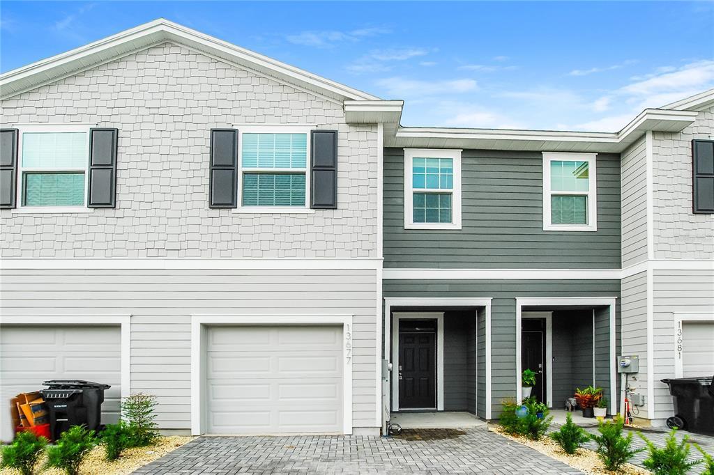 13677 NW 9th Rd, Newberry, FL 32669 Townhome Rentals in Newberry FL