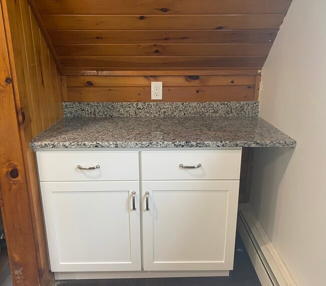 Kitchen - 98 Broadway