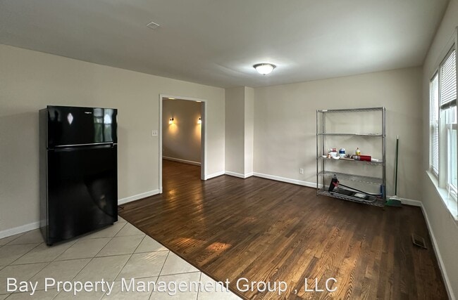 Building Photo - 3 br, 1 bath House - 5417 Lothian Road