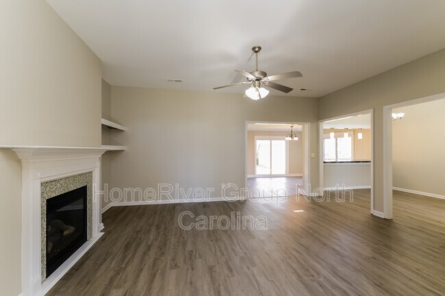 Building Photo - 133 Sailway Rd