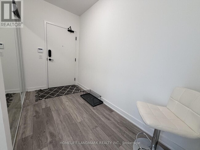 Building Photo - 100 Dalhousie St