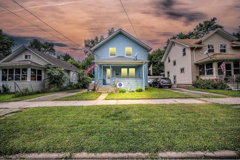 1310 S Jackson St, Jackson, MI 49203 House Rental in Jackson, MI