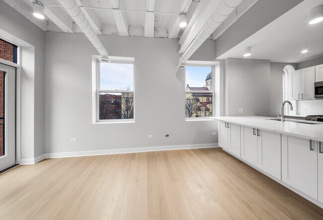 Foto del edificio - 4626 N Ashland Ave