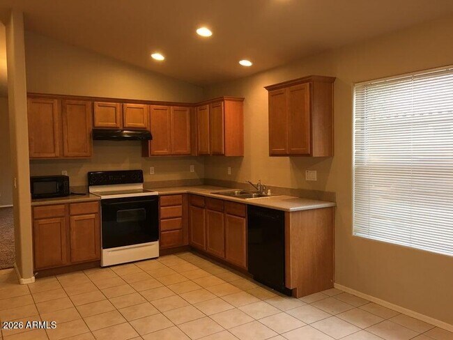 Foto del edificio - 25214 W Clanton Ave