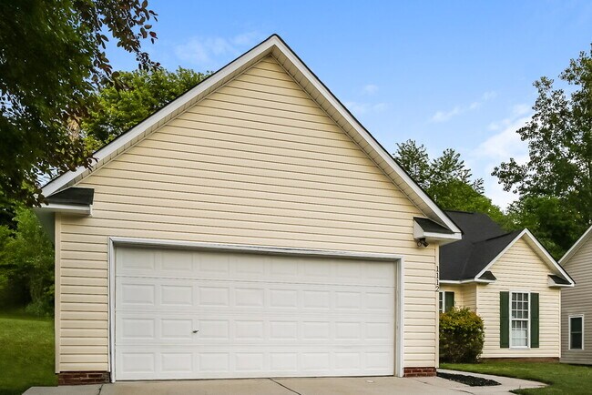Building Photo - 1112 Piney Church Rd