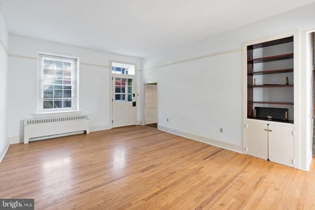 Building Photo - 935-941 Pottstown Pike