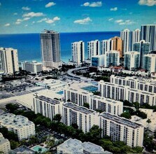 Building Photo - 17021 N Bay Rd