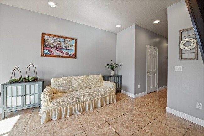 Foto del edificio - 6970 Long Pine Cir