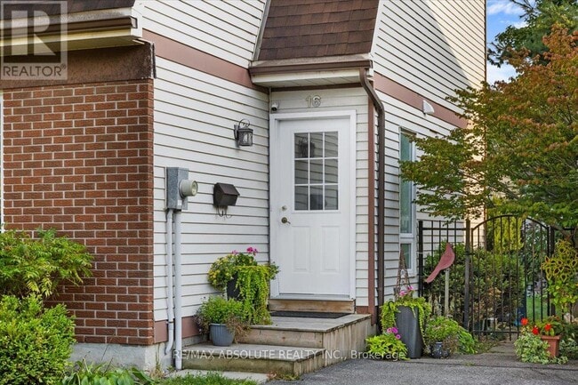 Photo du bâtiment - 16 Melanie Crescent