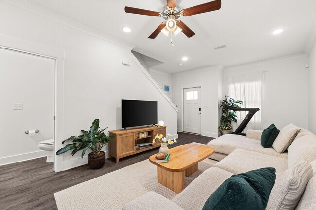 Foto del edificio - 338 N Sand Palm Rd