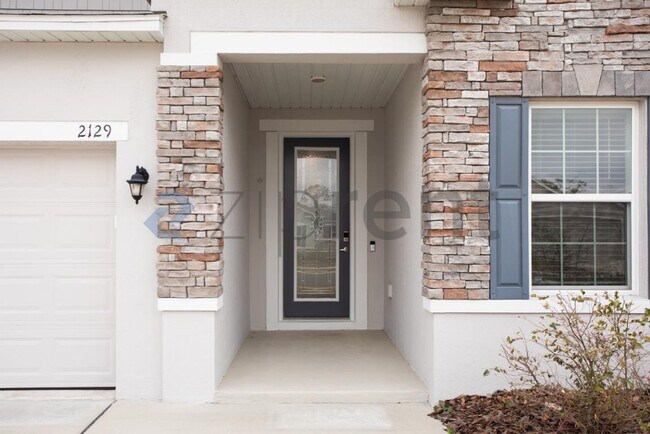 Building Photo - 2129 NW 248th Wy