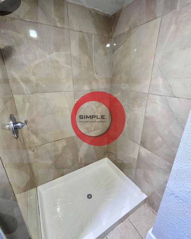 Foto del edificio - Two-bedroom one bath house
