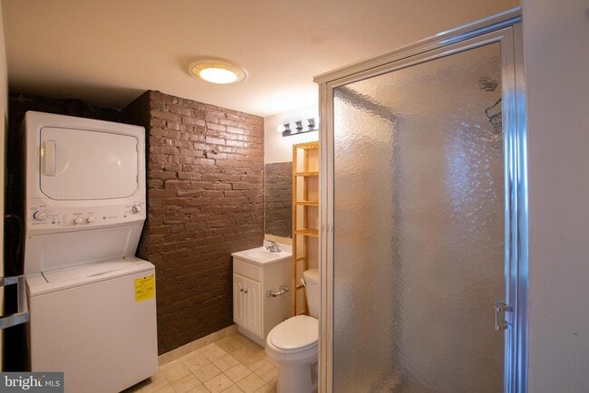 Building Photo - 1501 Locust St