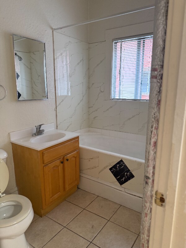 Foto del edificio - 3524 Foothill Blvd