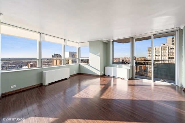 Foto del edificio - 5701 N Sheridan Rd