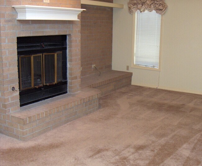 Building Photo - 4328 Tiffani Dr