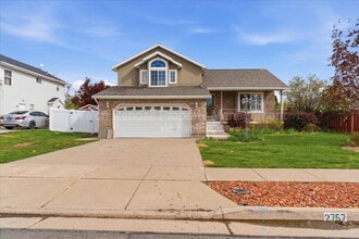 Building Photo - 2757 Sandi Dr