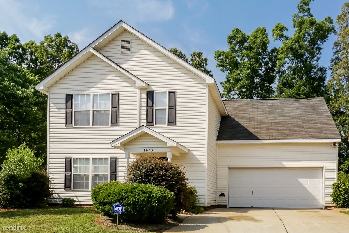 11833 Silvercrest Dr, Charlotte, NC 28215 House Rental in Charlotte