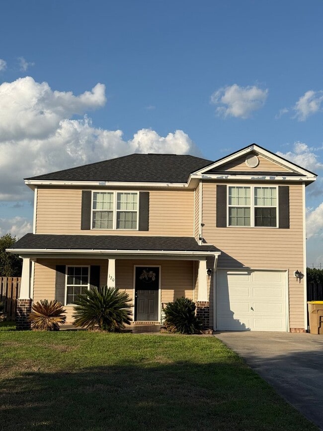 Building Photo - 120 Willow Oak Dr