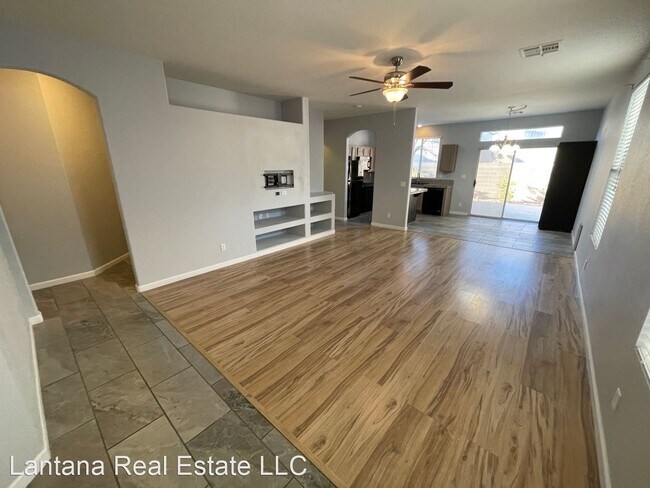 Foto del edificio - 3 br, 2 bath House - 1406 Red Sunset Ave.