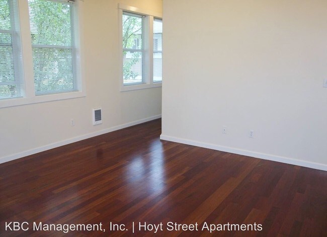 Building Photo - 4405 NE Hoyt St