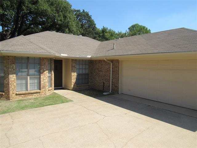 Foto principal - 4912 Timberview Dr