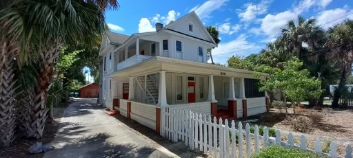 Primary Photo - 1/1 Apartment Downtown DeLand