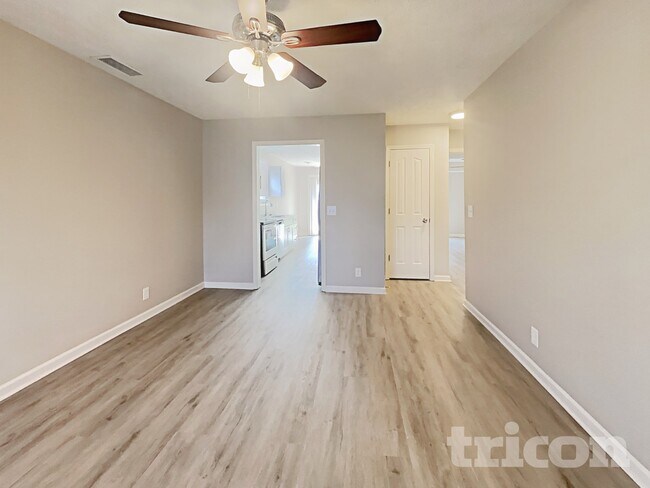 Foto del edificio - 257 Indian Park Dr