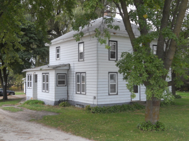 Building Photo - 4 BR Acreage on Hard Surface Road
