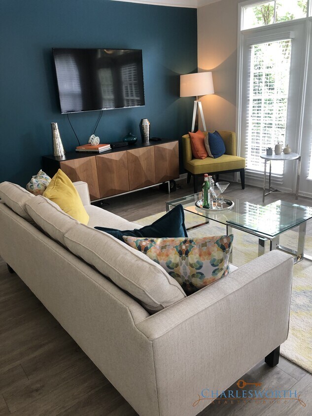 Foto principal - 1000 Lenox Park Blvd NE