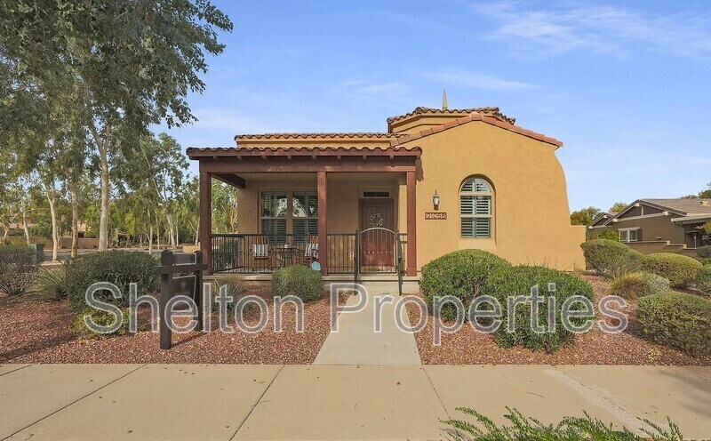 Foto principal - 21056 W Court St