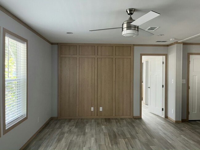 Foto del edificio - 15777 Bolesta Rd